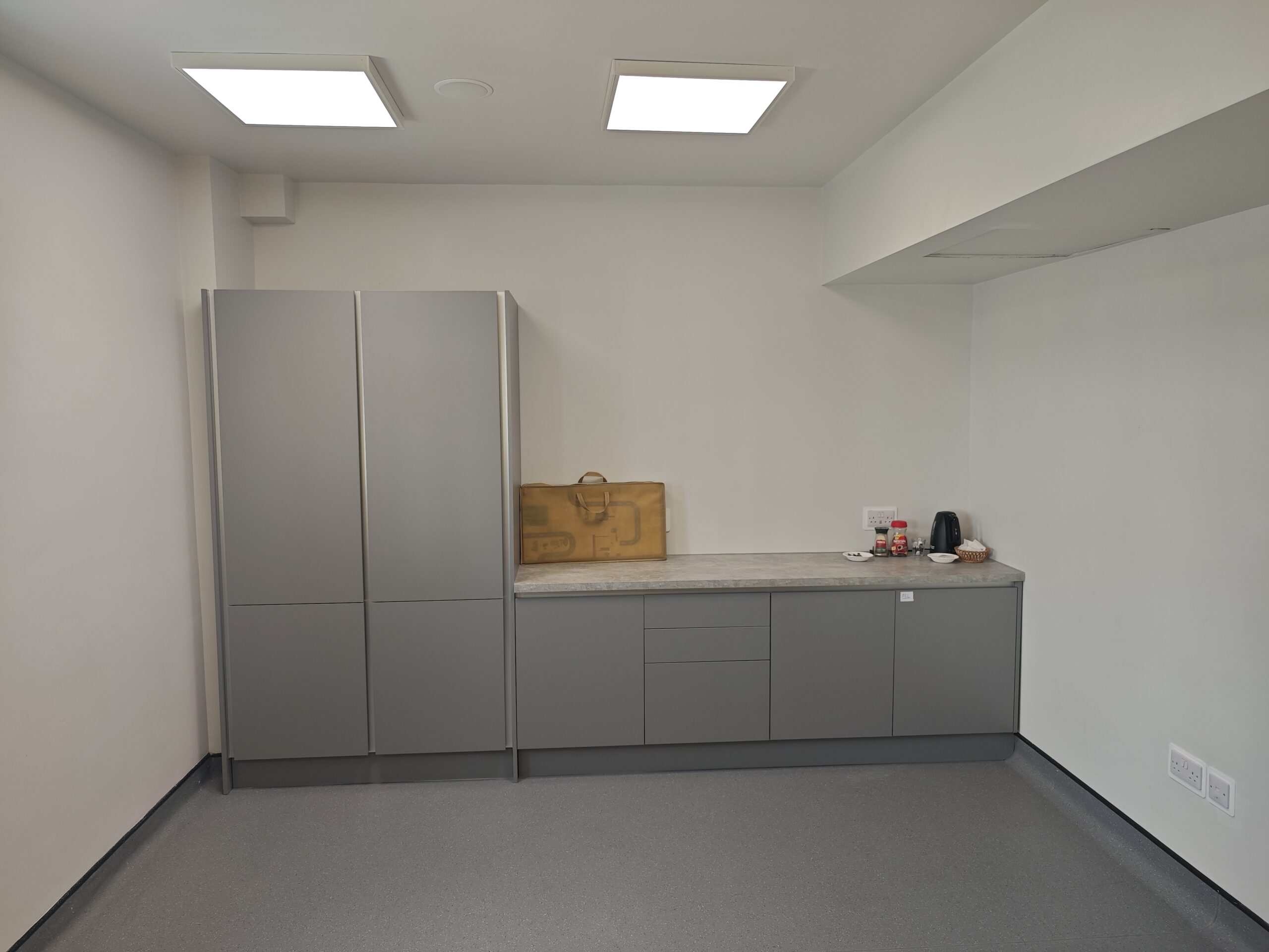 Sunflower Room – Storage